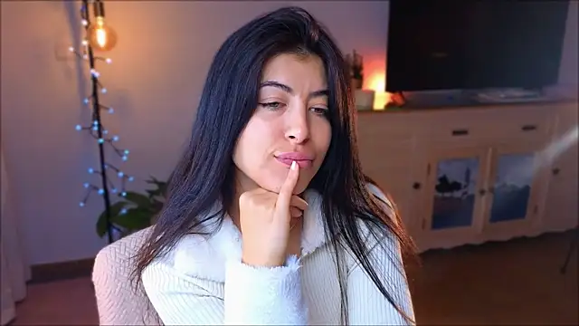 anabelcurvy online show from 12/09/24, 08:33