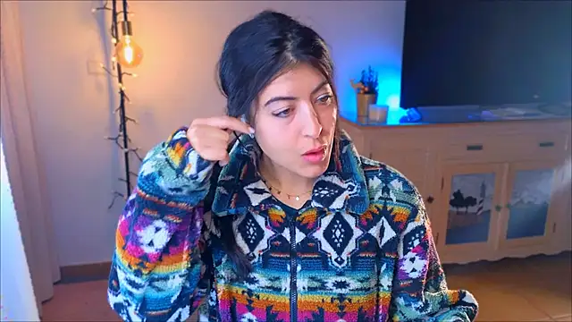 anabelcurvy online show from 12/10/24, 08:16