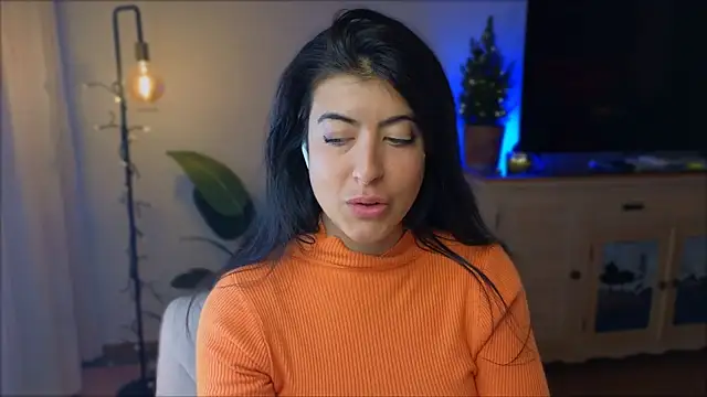 anabelcurvy online show from 12/15/24, 08:36