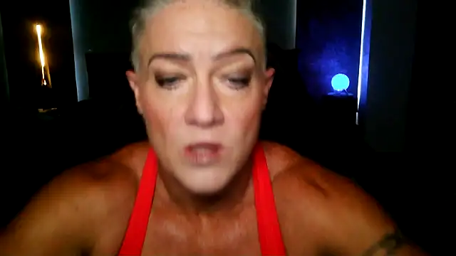 Snapshot of Devon2020 chatting on 01/06/26, 11:14 Devon2020 online show from 01/06/26, 11:14