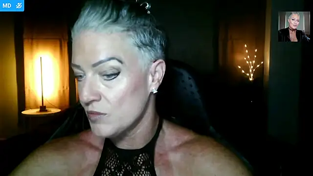 Snapshot of Devon2020 chatting on 02/23/26, 12:13 Devon2020 online show from 02/23/26, 12:13