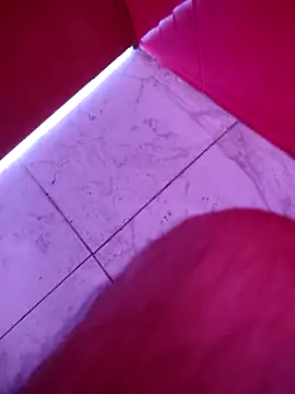 Snapshot of Jeanka18z chatting on 11/28/25, 04:53 Jeanka18z online show from 11/28/25, 04:53