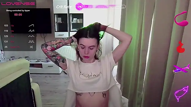 Snapshot of RinaDevil chatting on 02/24/25, 10:15 RinaDevil online show from 02/24/25, 10:15