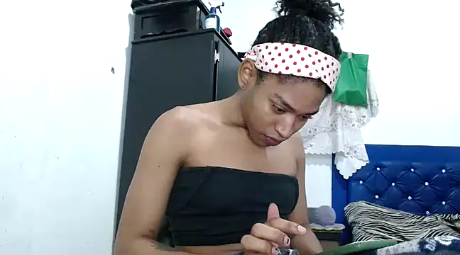 angelamarie1 online show from 03/10/25, 12:07