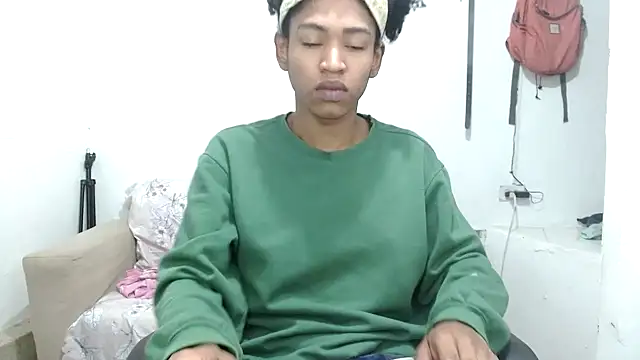 angelamarie1 online show from 09/20/25, 11:11