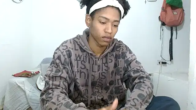 angelamarie1 online show from 11/07/25, 09:59