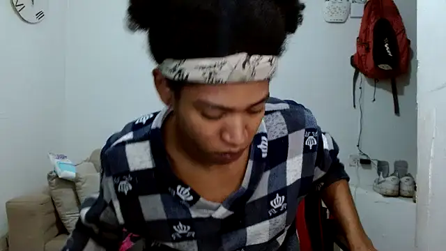 angelamarie1 online show from 02/21/26, 12:50