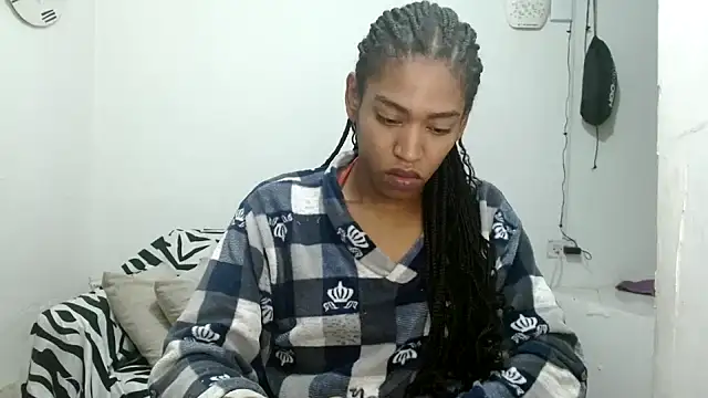 Snapshot of angelamarie1 chatting on 04/23/26, 07:20 angelamarie1 online show from 04/23/26, 07:20
