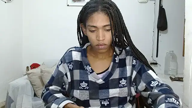 Snapshot of angelamarie1 chatting on 07/14/26, 03:44 angelamarie1 online show from 07/14/26, 03:44