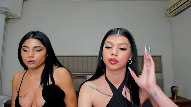 Sierra Halle online show from 12/19/25, 09:22