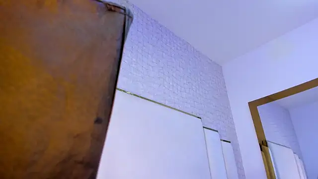 Snapshot of paola_rodriguez chatting on 01/06/26, 12:20 paola rodriguez online show from 01/06/26, 12:20