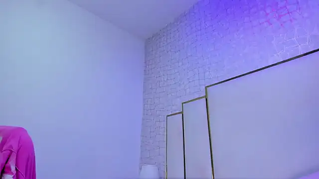 Snapshot of paola_rodriguez chatting on 02/08/26, 01:14 paola rodriguez online show from 02/08/26, 01:14