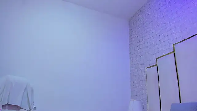 Snapshot of paola_rodriguez chatting on 02/12/26, 11:49 paola rodriguez online show from 02/12/26, 11:49