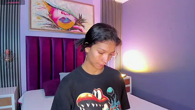 LauraAristizabal online show from 02/07/26, 12:31