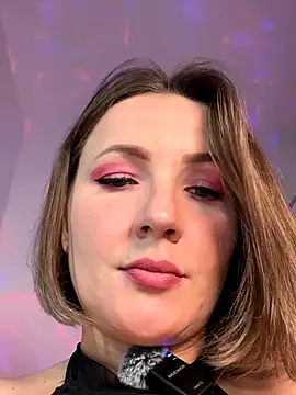 Snapshot of MaryJay_ chatting on 10/10/25, 05:01 MaryJay  online show from 10/10/25, 05:01