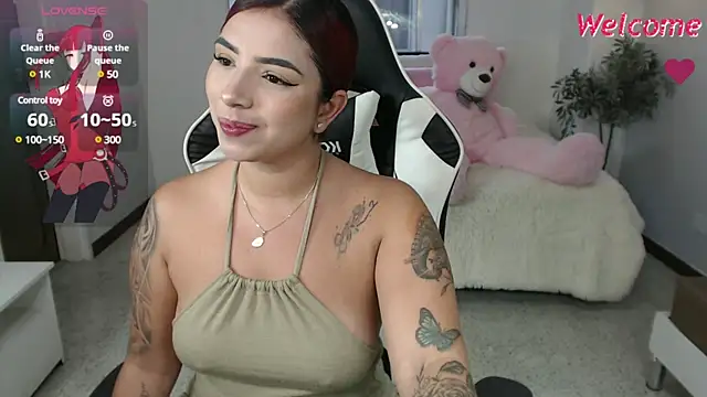 Snapshot of vane_lopez_ chatting on 01/13/25, 10:35 vane lopez online show from 01/13/25, 10:35