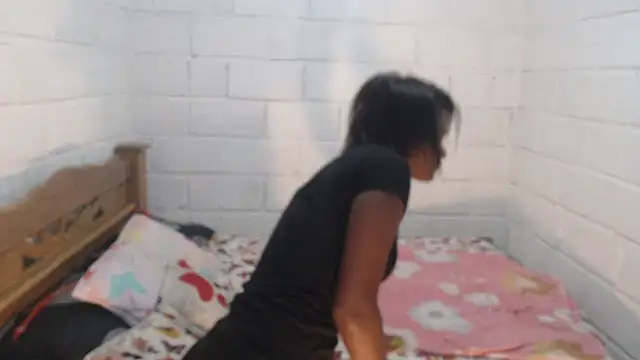 Snapshot of sexyjustin202 chatting on 01/01/25, 05:01 sexyjustin202 online show from 01/01/25, 05:01