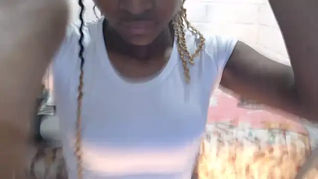 Snapshot of sexyjustin202 chatting on 01/08/25, 11:19 sexyjustin202 online show from 01/08/25, 11:19