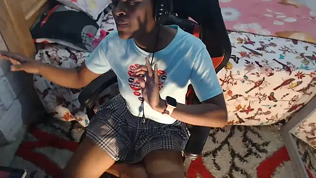 Snapshot of sexyjustin202 chatting on 01/16/25, 01:48 sexyjustin202 online show from 01/16/25, 01:48