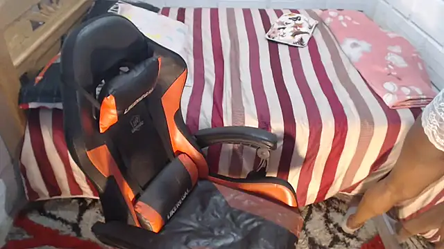 Snapshot of sexyjustin202 chatting on 02/04/25, 02:39 sexyjustin202 online show from 02/04/25, 02:39