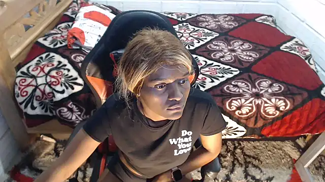 Snapshot of sexyjustin202 chatting on 02/26/25, 12:27 sexyjustin202 online show from 02/26/25, 12:27