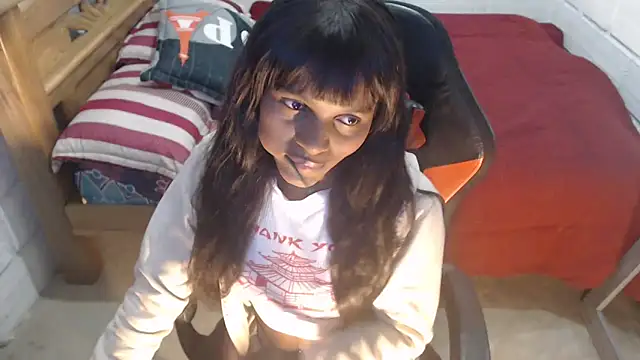 Snapshot of sexyjustin202 chatting on 10/10/25, 02:10 sexyjustin202 online show from 10/10/25, 02:10