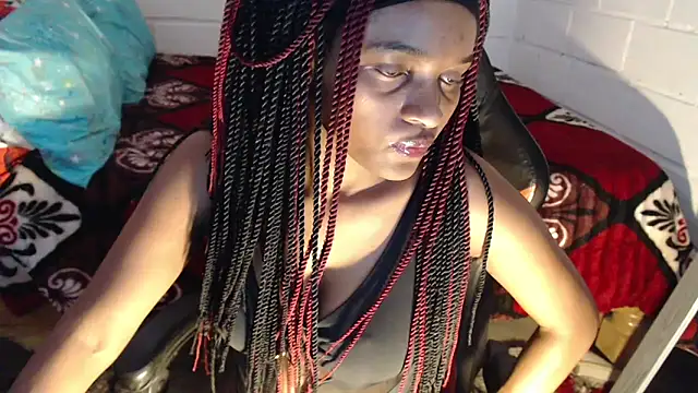 sexyjustin202 online show from 06/01/26, 07:48