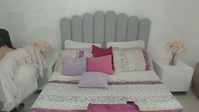 X6uldv8xdollxxx online show from 11/02/25, 08:44