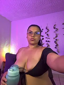 kittylu   online show from 09/24/25, 03:32