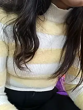 Snapshot of CuteSarikaLIVE chatting on 11/27/25, 04:03 CuteSarikaLIVE online show from 11/27/25, 04:03