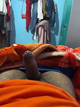 Snapshot of raguram143 chatting on 01/11/25, 06:01 raguram143 online show from 01/11/25, 06:01