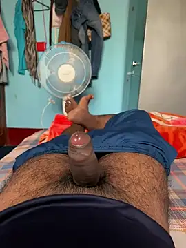 Snapshot of raguram143 chatting on 01/19/25, 08:18 raguram143 online show from 01/19/25, 08:18