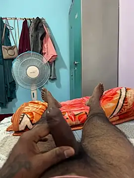 Snapshot of raguram143 chatting on 02/04/25, 07:40 raguram143 online show from 02/04/25, 07:40