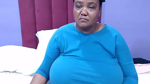 GiantTittts online show from 03/09/26, 06:12