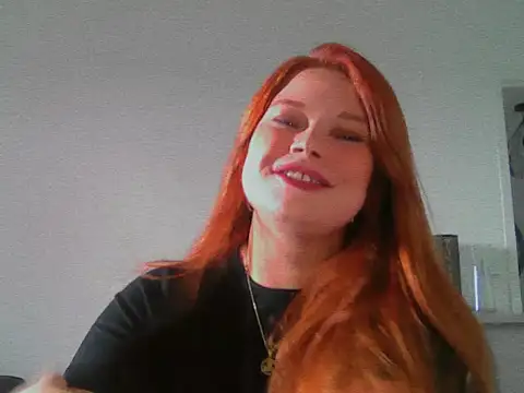 Snapshot of DommeniqueLacan chatting on 09/24/25, 03:15 DommeniqueLacan online show from 09/24/25, 03:15