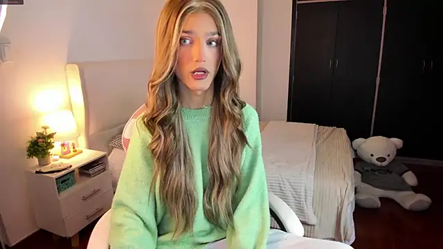 Snapshot of Ainhoads chatting on 01/07/26, 09:56 Ainhoads online show from 01/07/26, 09:56