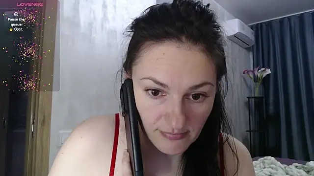Stacy Davice online show from 05/05/26, 03:53