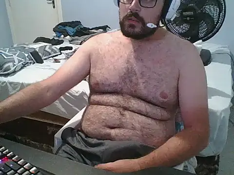 Snapshot of SuyNey chatting on 04/12/26, 04:06 SuyNey online show from 04/12/26, 04:06