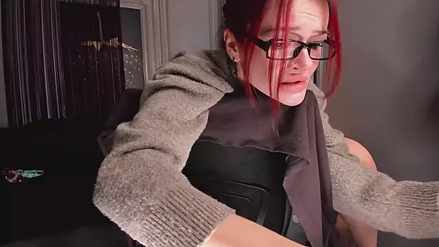 Snapshot of Jill_Vega chatting on 12/20/24, 07:44 Jill Vega online show from 12/20/24, 07:44