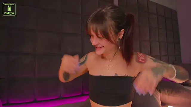 Snapshot of Jill_Vega chatting on 09/18/25, 04:47 Jill Vega online show from 09/18/25, 04:47