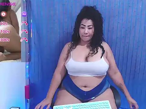 mature beautifull online show from 07/02/26, 12:43