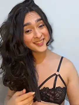 Snapshot of MiahWindsor chatting on 03/16/25, 10:31 MiahWindsor online show from 03/16/25, 10:31