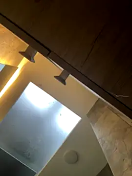 Snapshot of CeliWoods chatting on 10/26/25, 10:54 CeliWoods online show from 10/26/25, 10:54