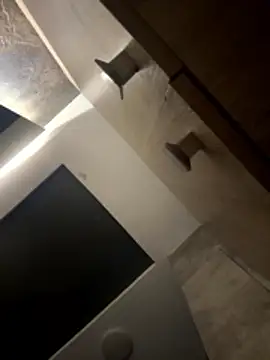 Snapshot of CeliWoods chatting on 01/13/26, 10:31 CeliWoods online show from 01/13/26, 10:31