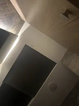 Snapshot of CeliWoods chatting on 02/05/26, 10:42 CeliWoods online show from 02/05/26, 10:42