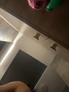 Snapshot of CeliWoods chatting on 02/16/26, 10:33 CeliWoods online show from 02/16/26, 10:33