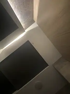 Snapshot of CeliWoods chatting on 02/21/26, 10:27 CeliWoods online show from 02/21/26, 10:27