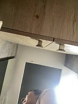 Snapshot of CeliWoods chatting on 02/23/26, 10:34 CeliWoods online show from 02/23/26, 10:34