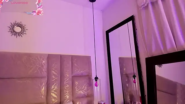 Snapshot of CeliWoods chatting on 02/24/26, 11:19 CeliWoods online show from 02/24/26, 11:19