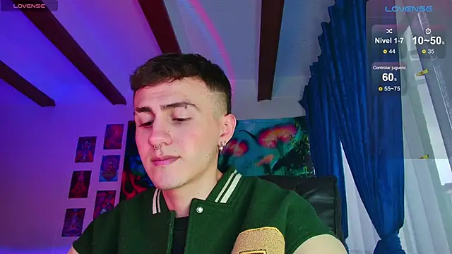 Snapshot of dimitri-bilak chatting on 02/14/25, 10:36 dimitri-bilak online show from 02/14/25, 10:36